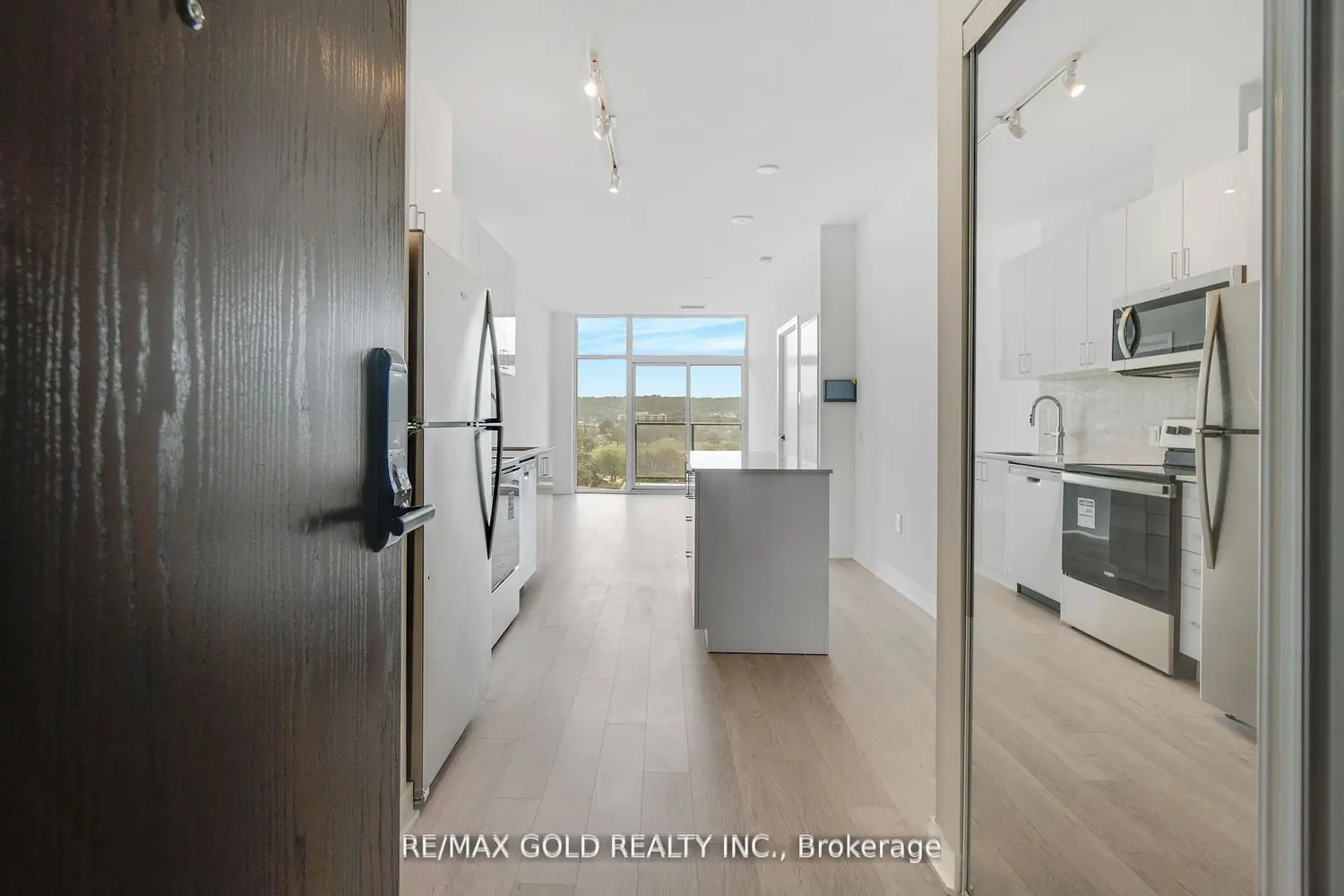 2782 Barton Street 803