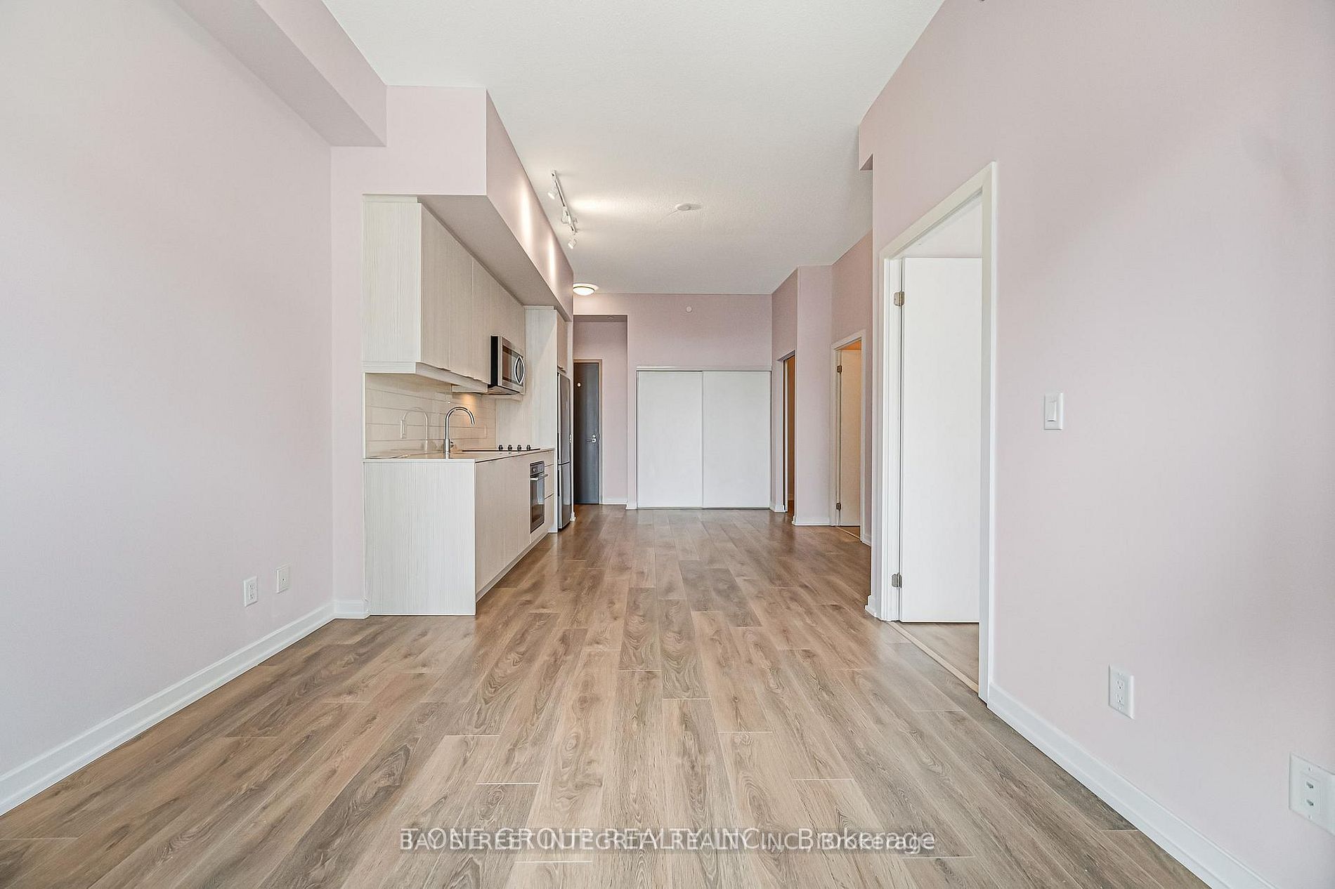 Additional image 3 of 201-36 Forest Manor Road, Toronto, ON, M2J 1M1