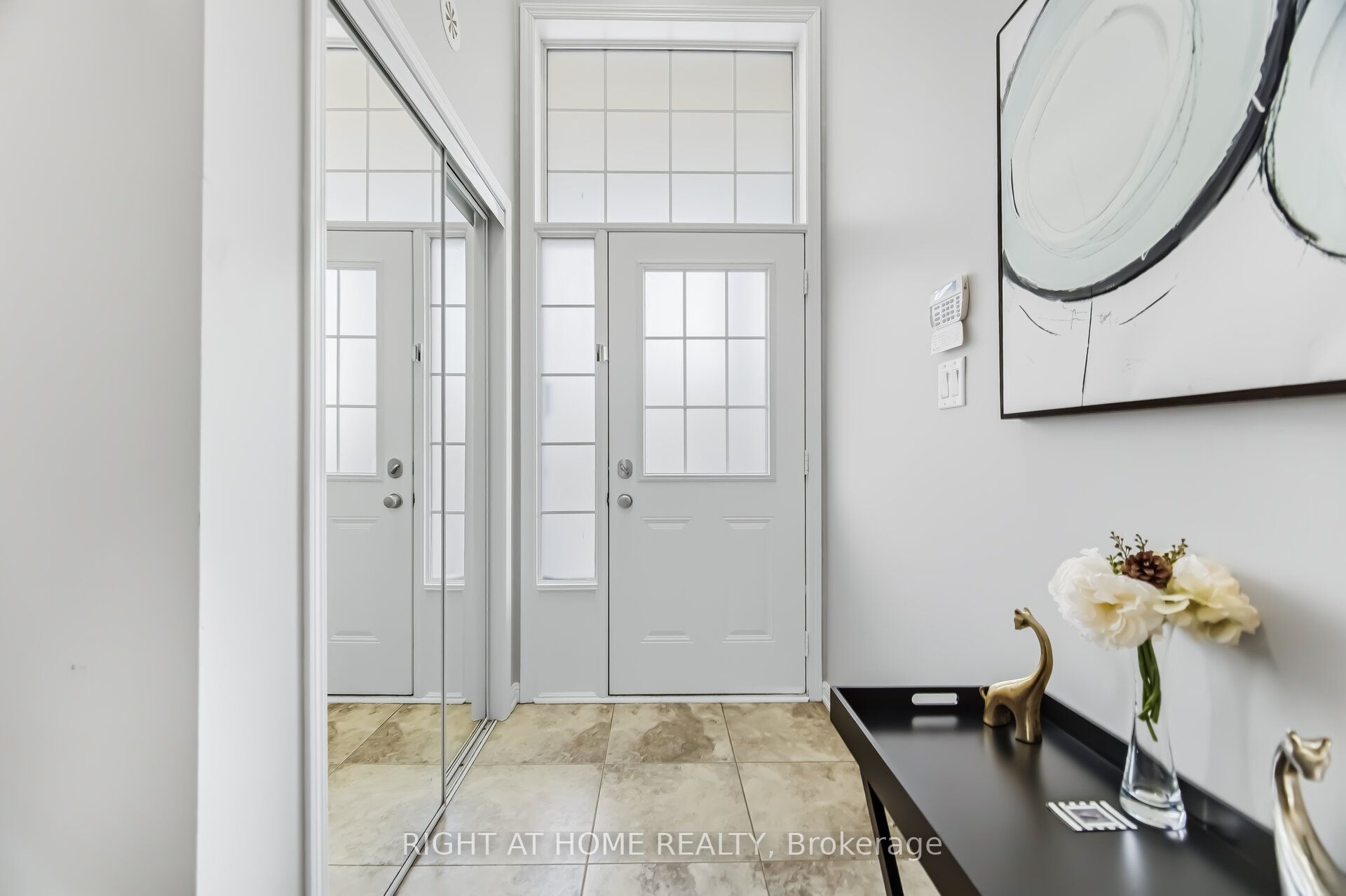 Additional image 5 of 10 Vanhorne Close, Brampton, ON, L7A 0X7