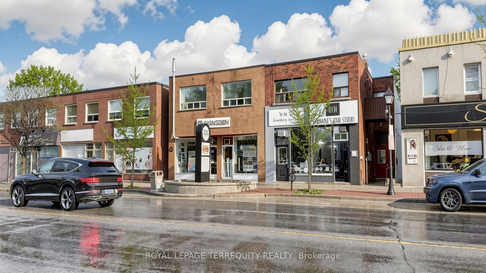 321 Lakeshore Road E, Mississauga, ON, L5G 1H3
