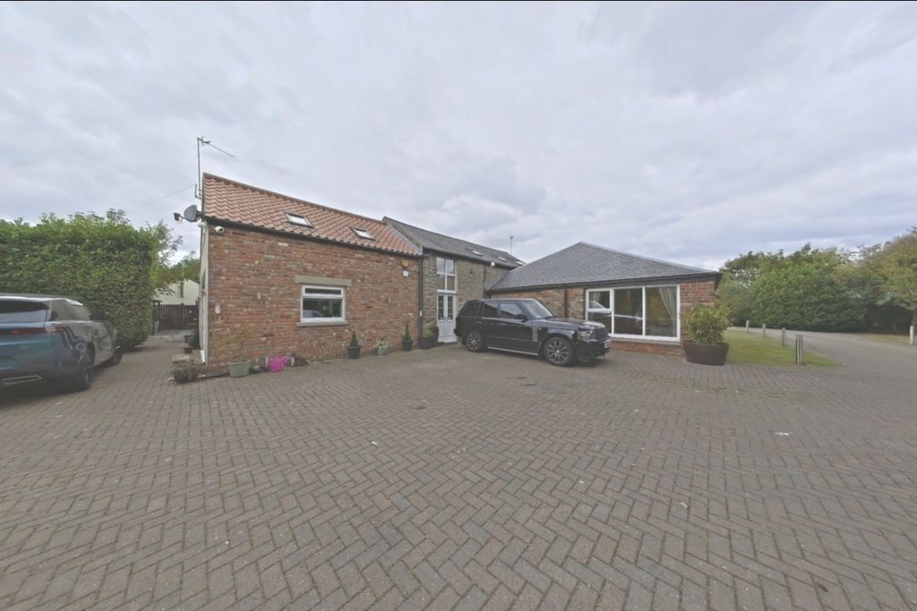 5 bed detached house for sale3 East Farm, Thinford, Durham, County Durham DH6