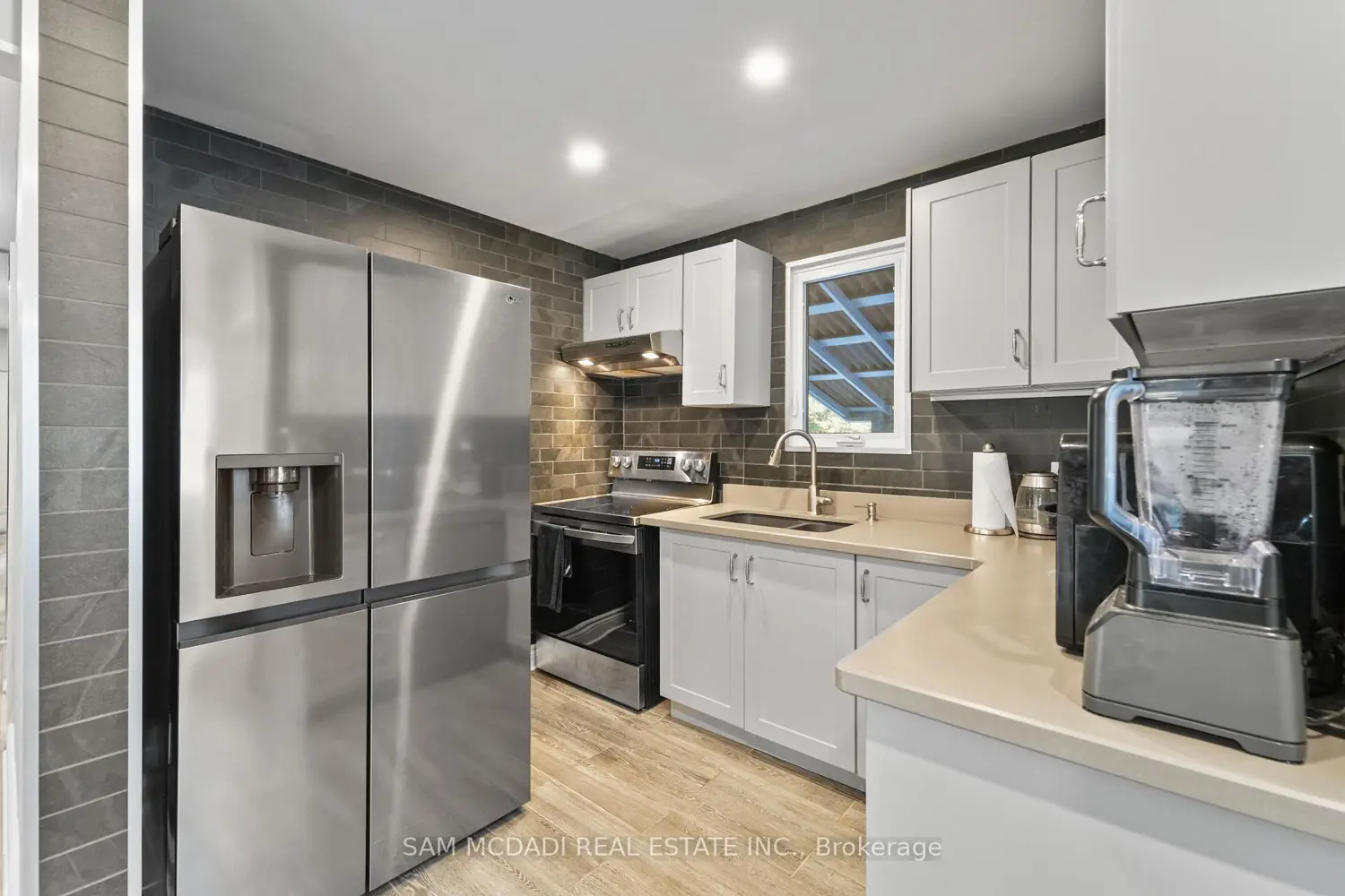 Additional image 5 of 1140 Halliday Avenue