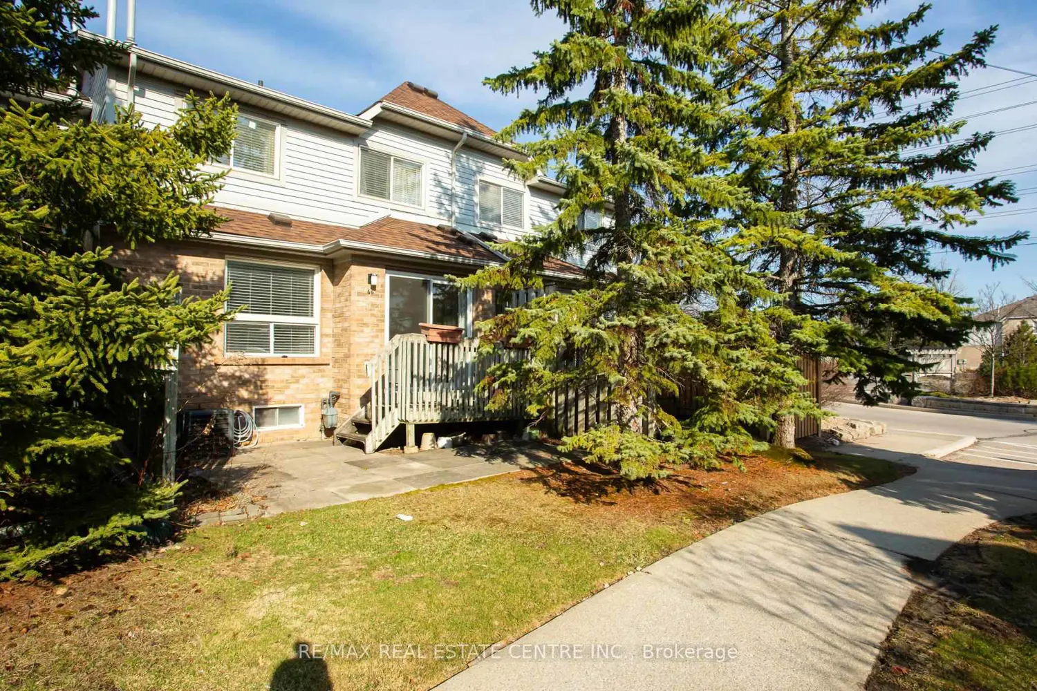 Additional image 20 of 2555 Thomas Street 66