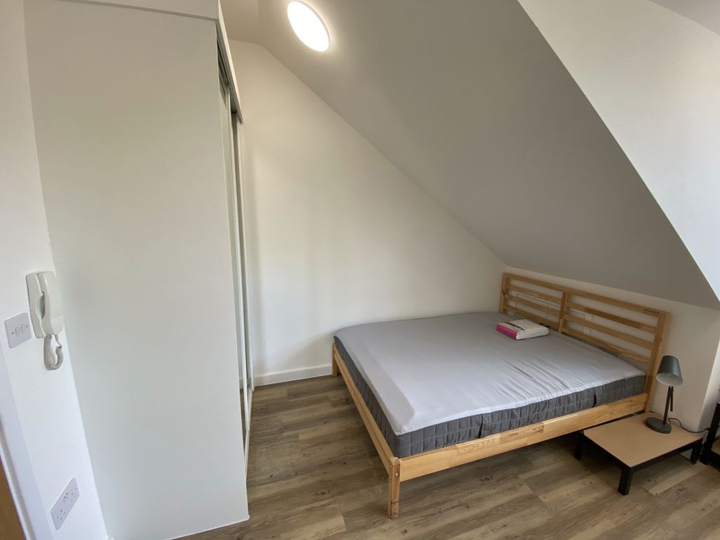 Additional image 2 of Studio to rentPrimrose Lodge, Primrose Street, Cambridge CB4