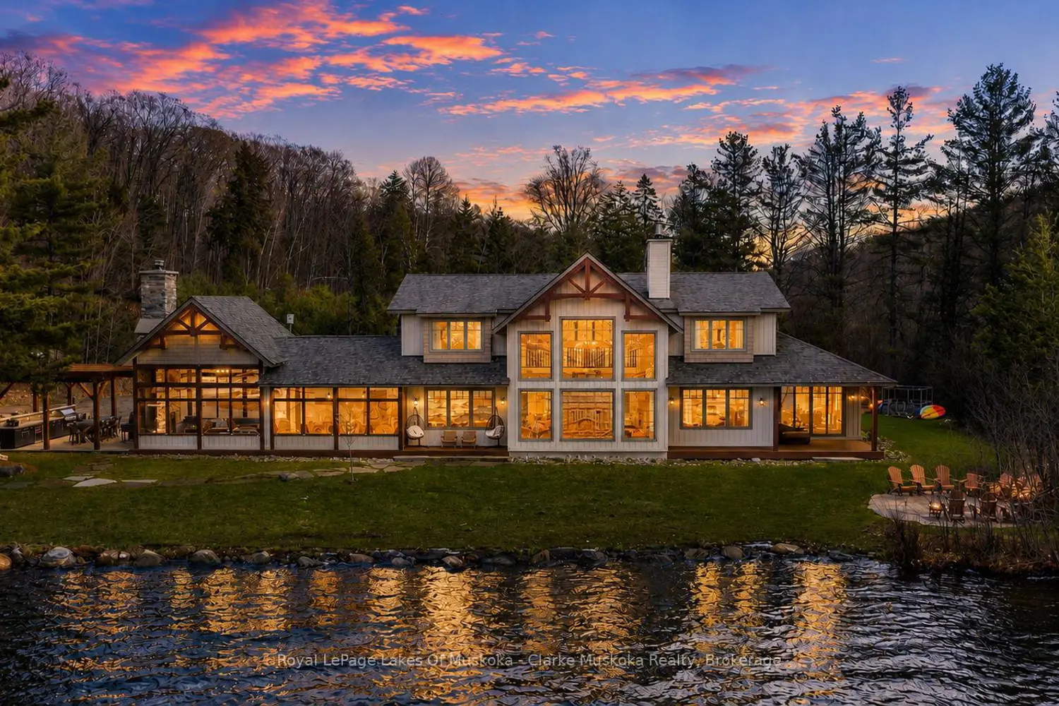 1098 Hemlock Point Road