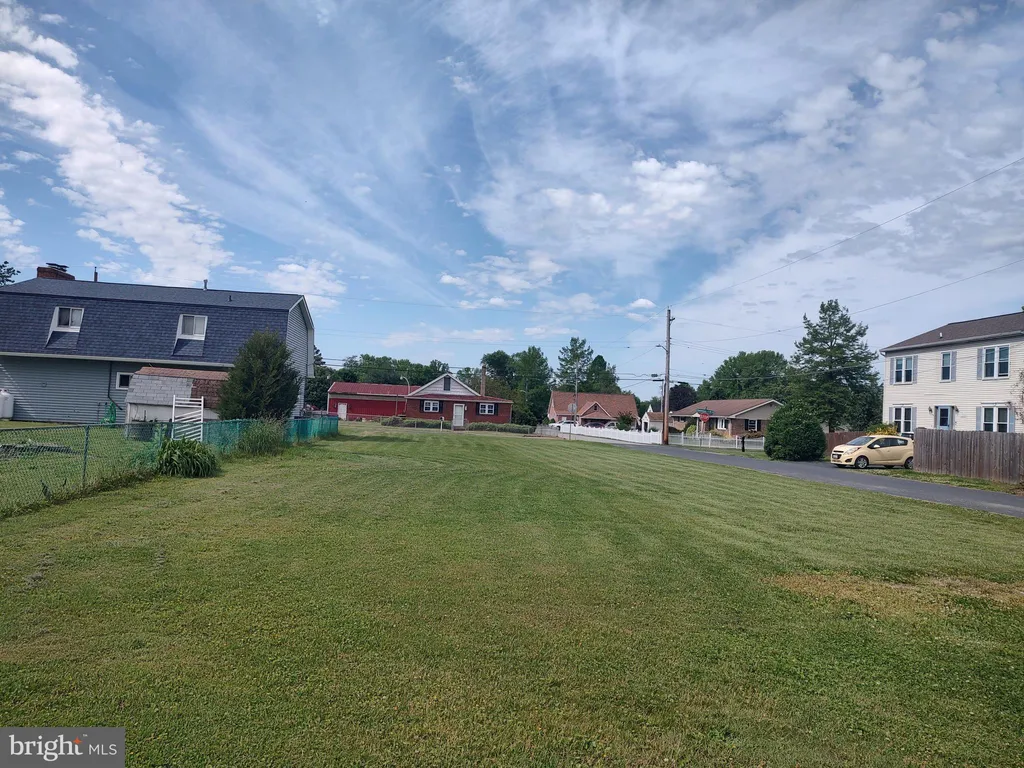Additional image 2 of 6801 North River Dr, Middle River, MD 21220