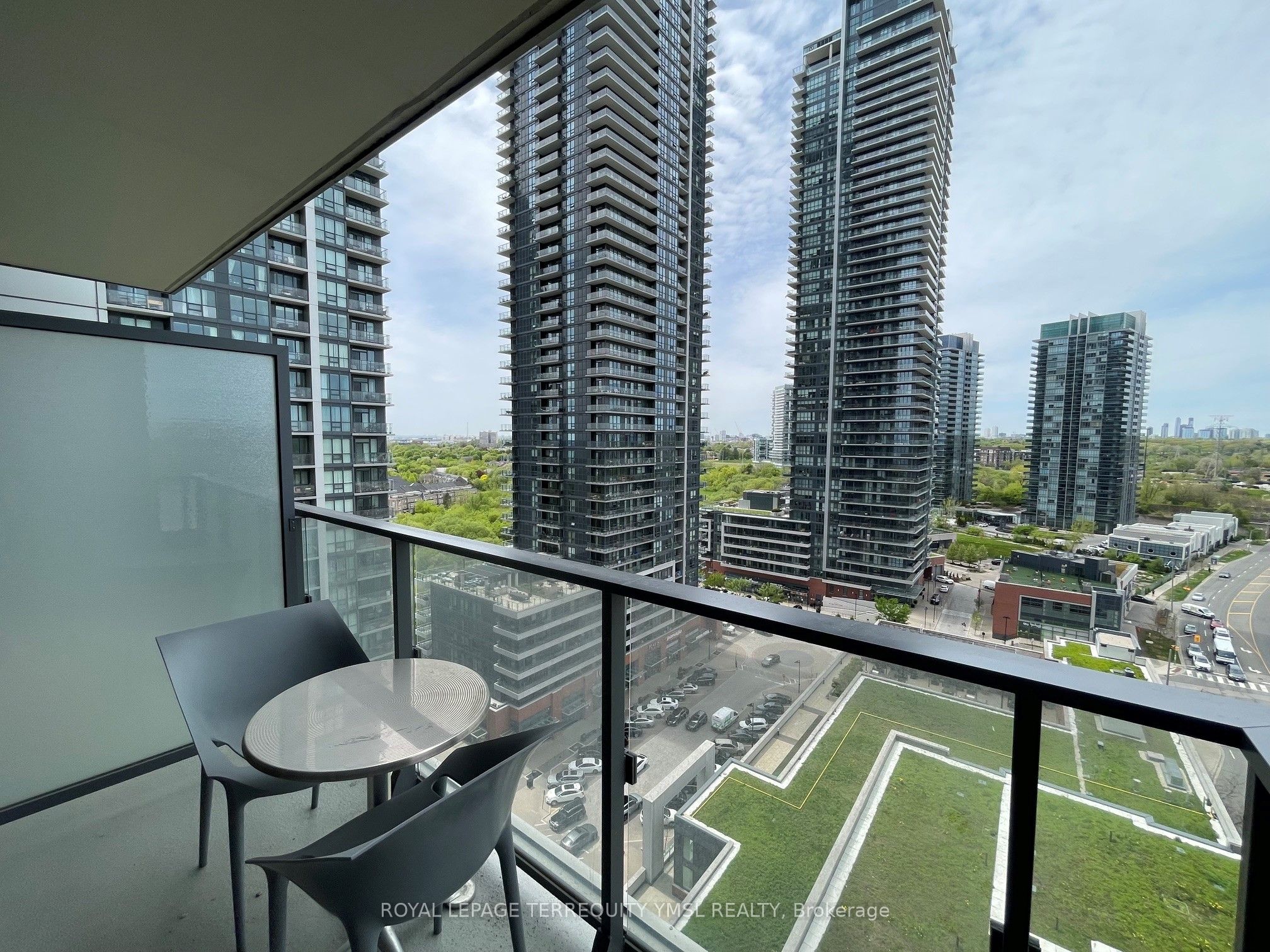 1806-2200 Lake Shore Boulevard W, Toronto, ON, M8V 1A4