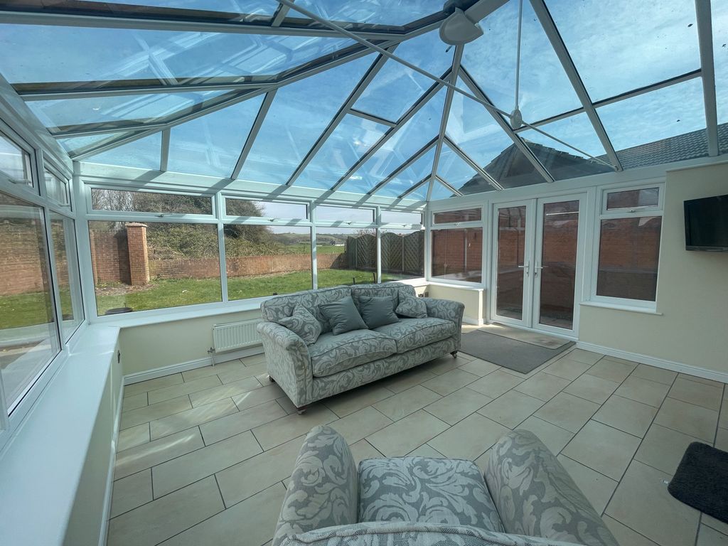 Additional image 2 of 4 bed detached house to rentOgmore Drive, Porthcawl CF36