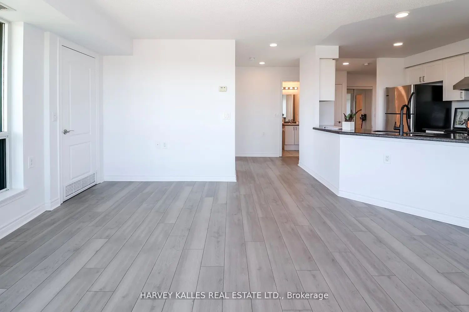 Additional image 7 of 1030 Sheppard Avenue 803