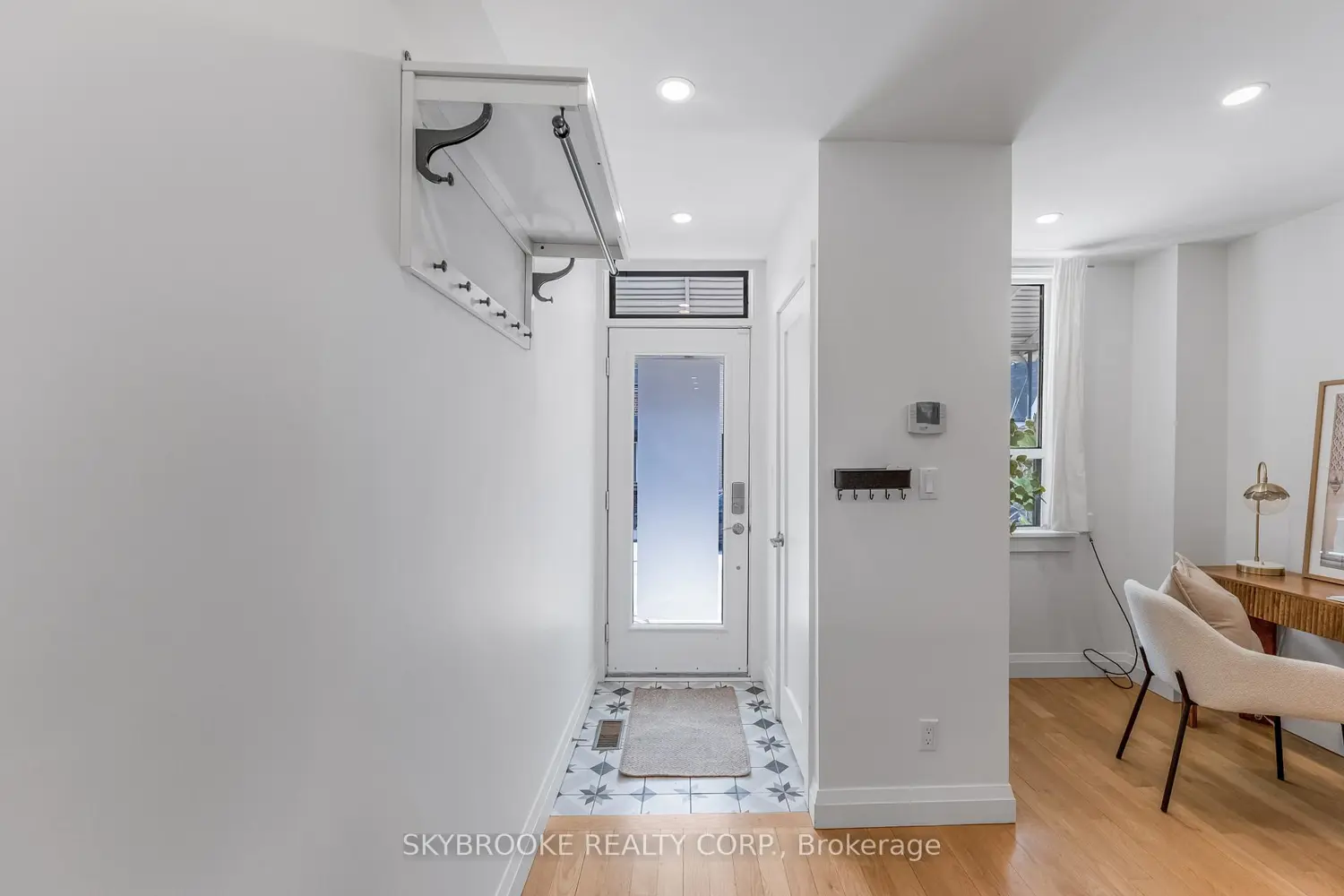14 Whitaker Avenue photo 2