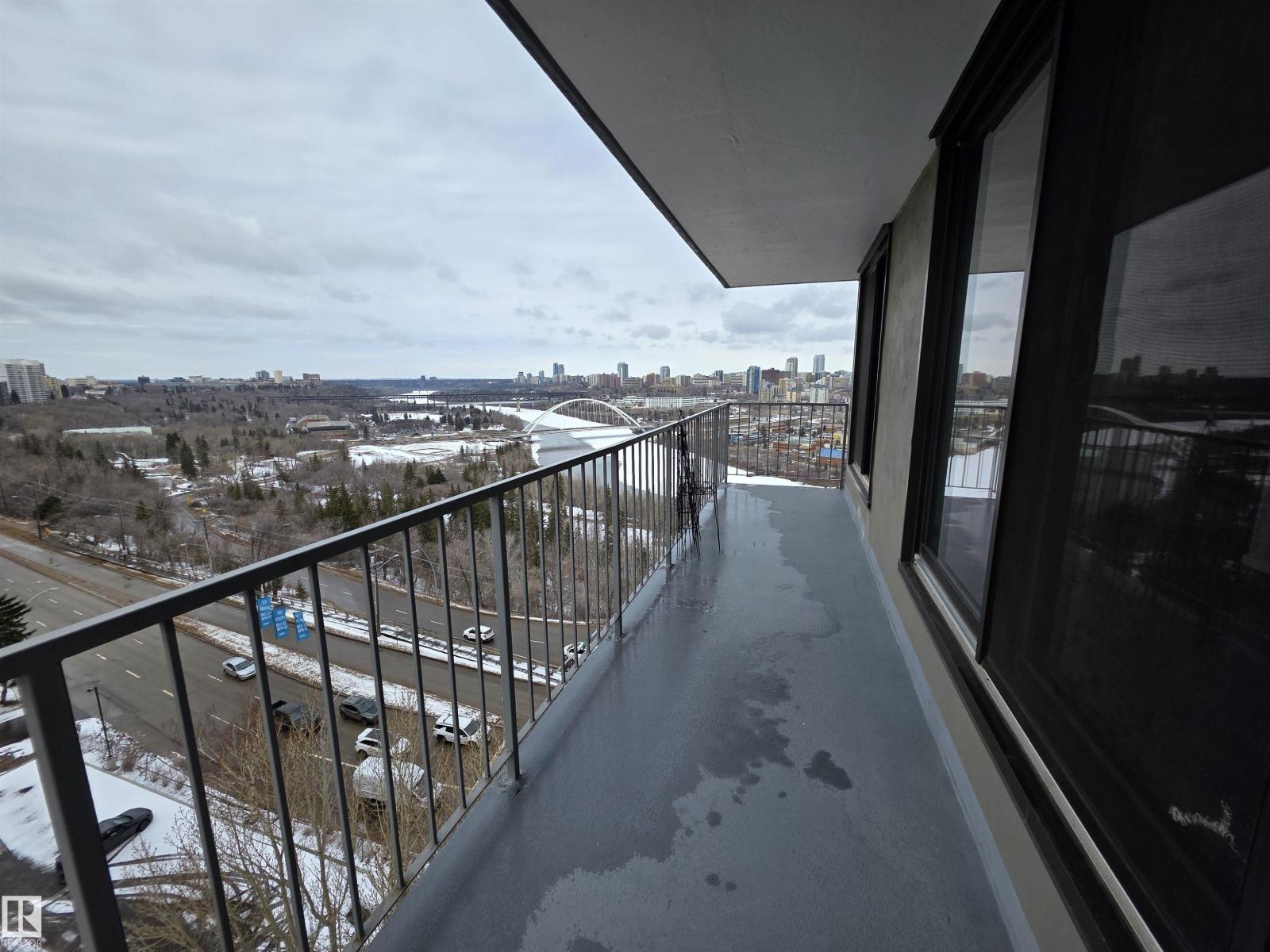 Additional image 4 of 1201-10135 Saskatchewan Drive NW, Edmonton, AB, T6E4Y9
