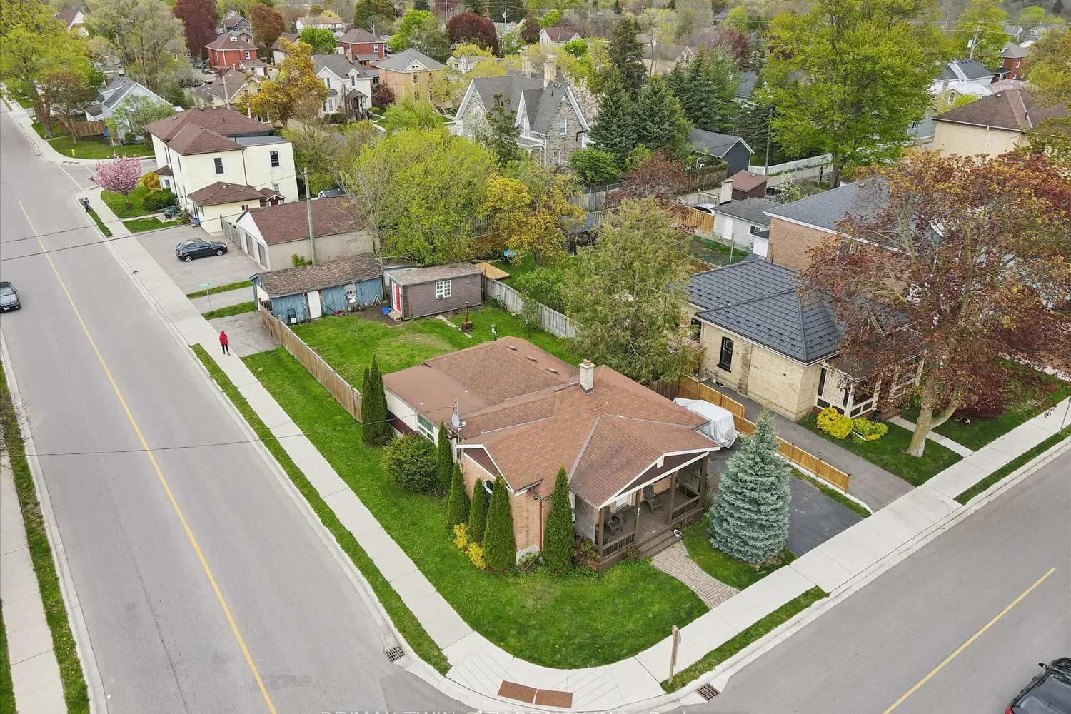 Additional image 20 of 27 Roseview Avenue