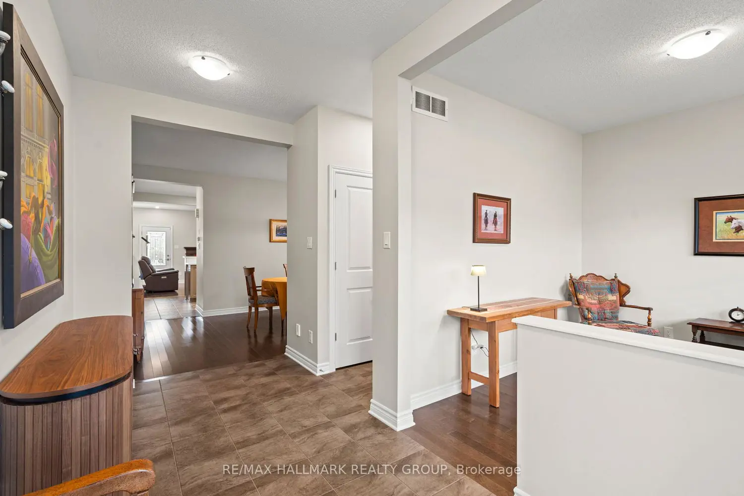 321 Hepatica Way photo 3