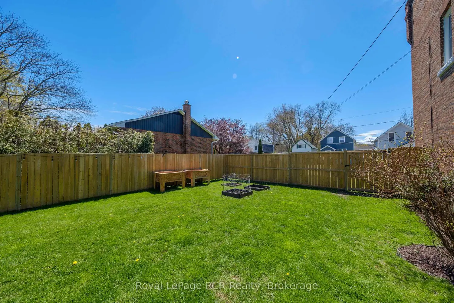 Additional image 16 of 494 16Th Street