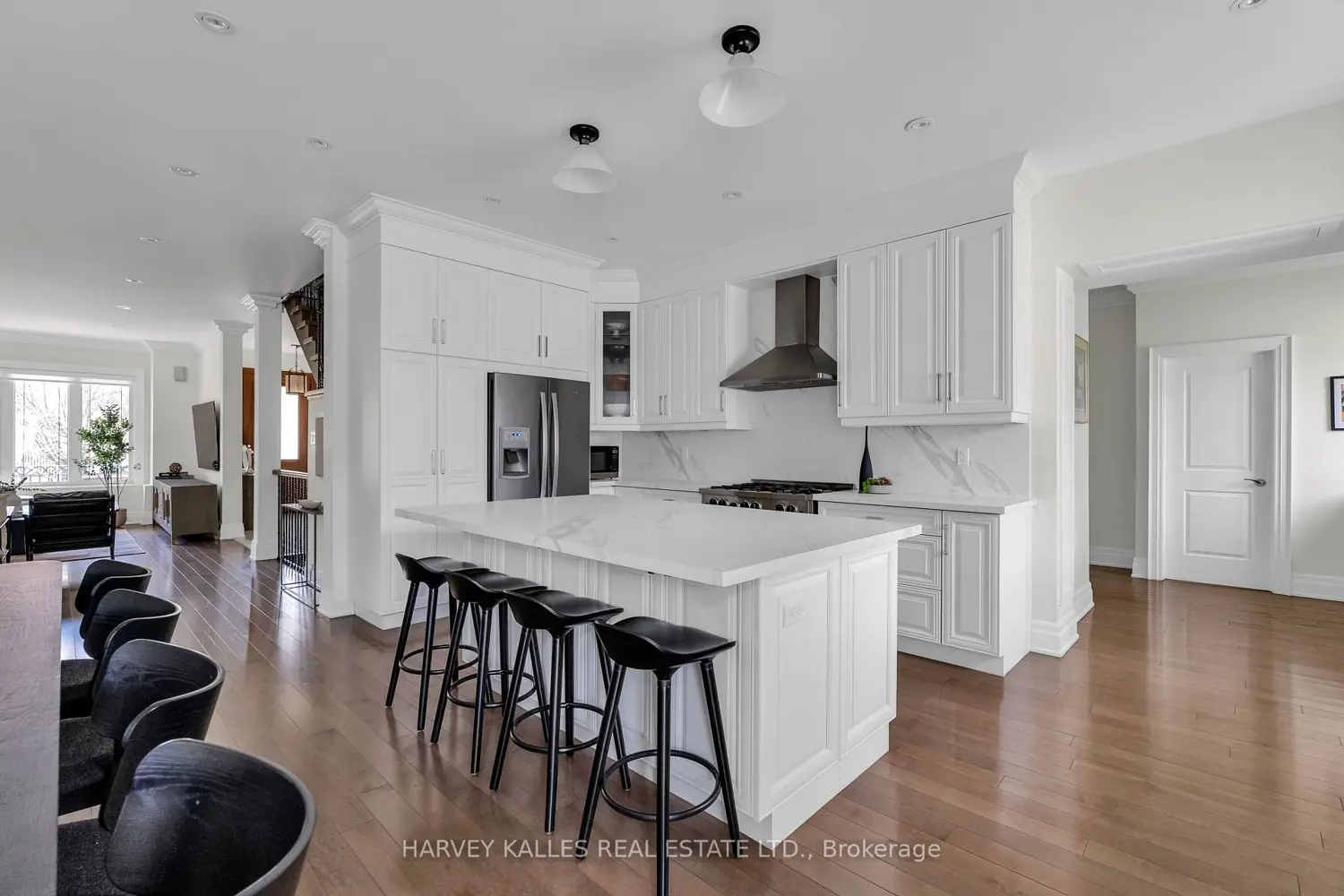 80 Lynnhaven Road photo 5
