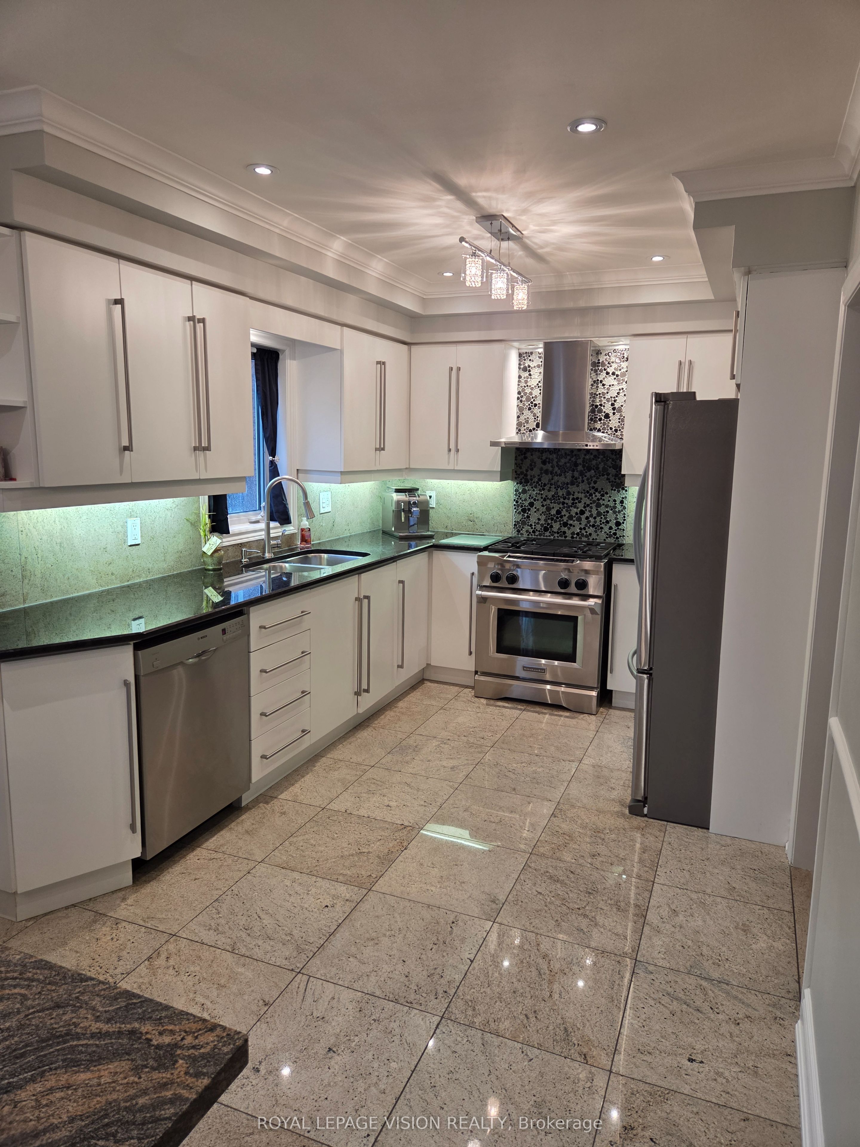 Additional image 6 of 91 Princeton Gate, Vaughan, ON, L6A 2S7
