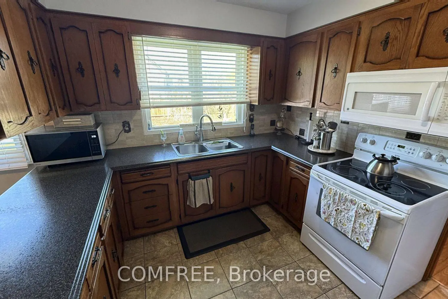 Additional image 4 of 4088 Florence Avenue
