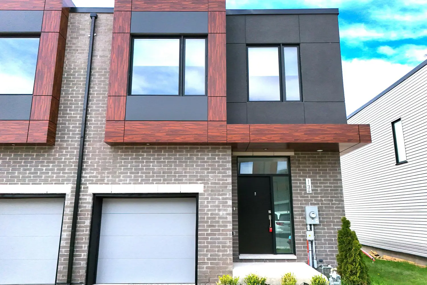 Additional image 2 of 416 Dundas Street 13