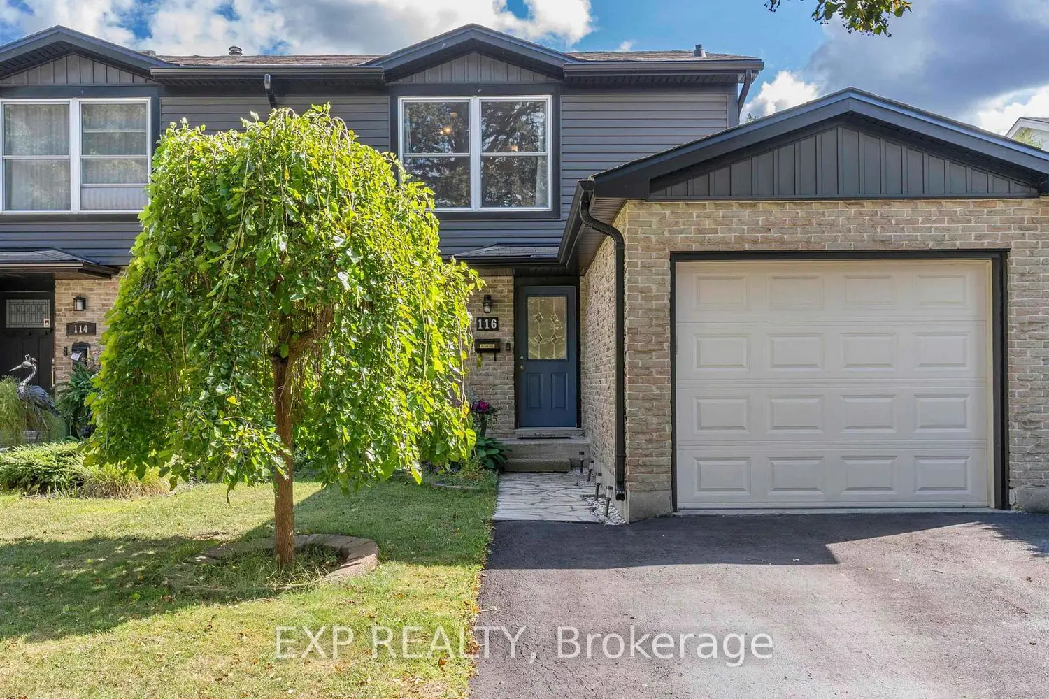 116 Glenroy Crescent