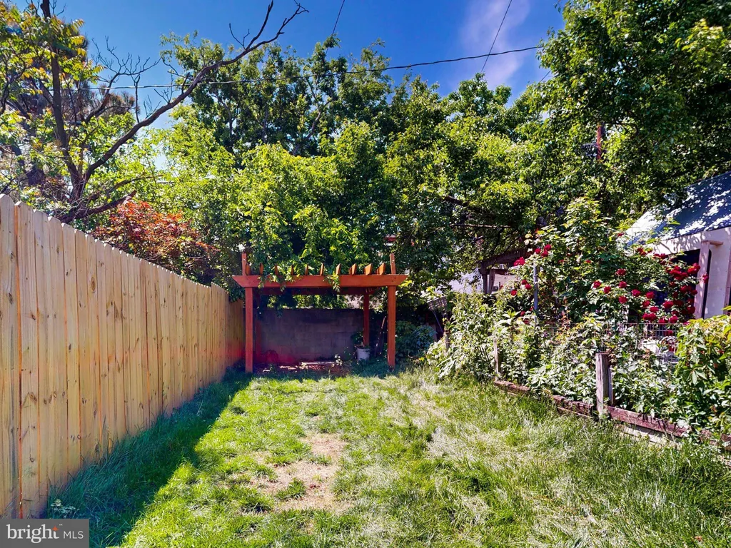 Additional image 30 of 220 S Castle Street, Baltimore, MD 21231
