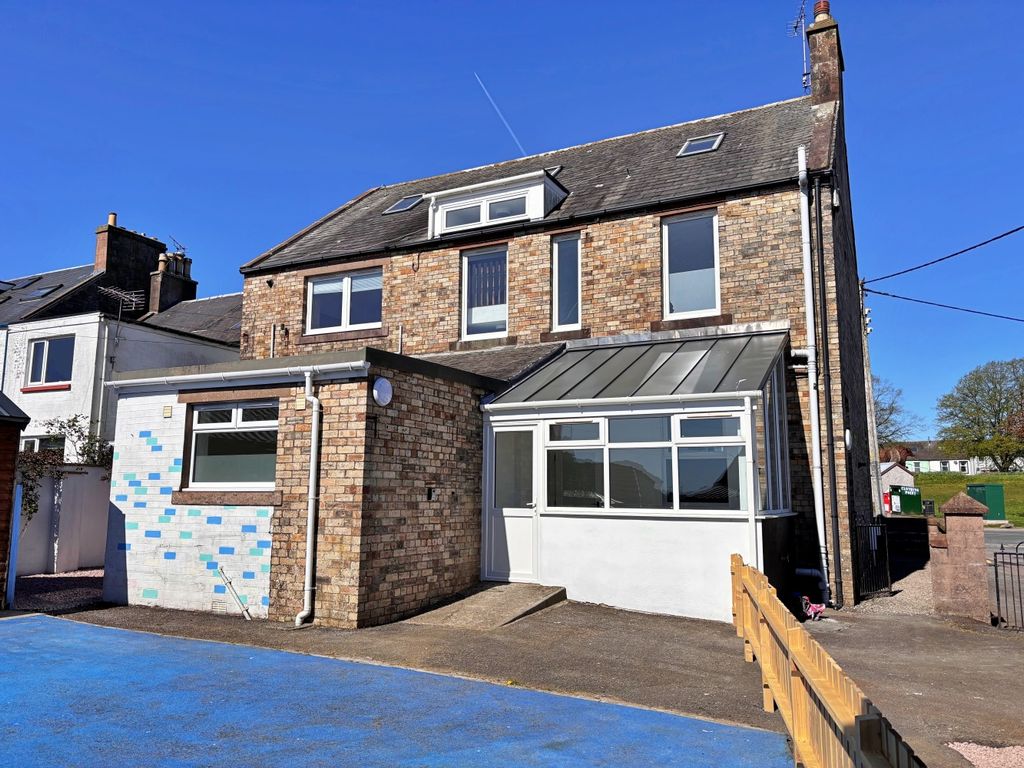 3 bed flat for saleQueen Street, Castle Douglas DG7