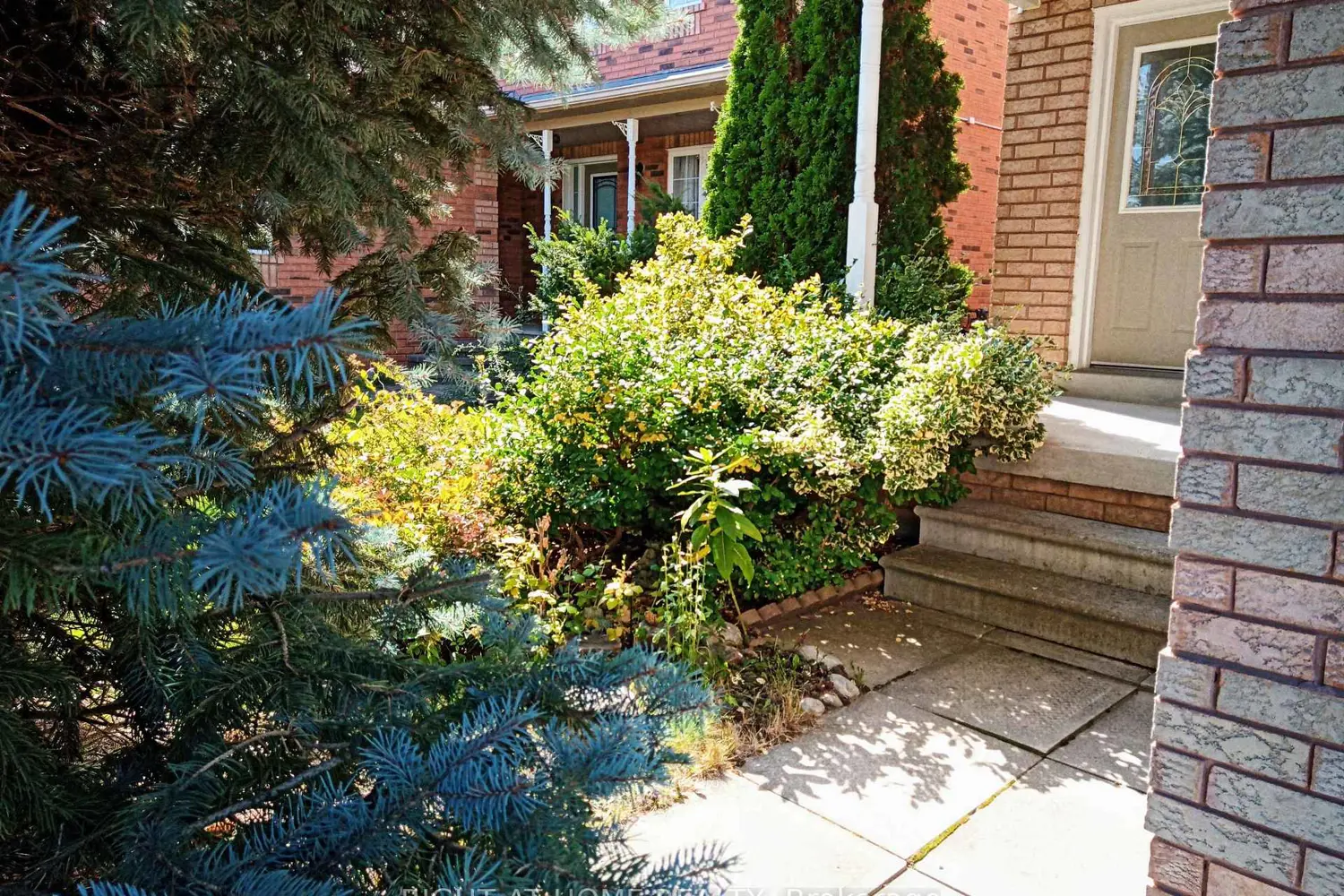 Additional image 17 of 1338 Vincent Crescent