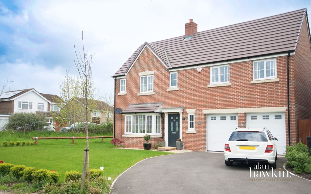 4 bed detached house to rentWindmill Road, Royal Wootton Bassett SN4