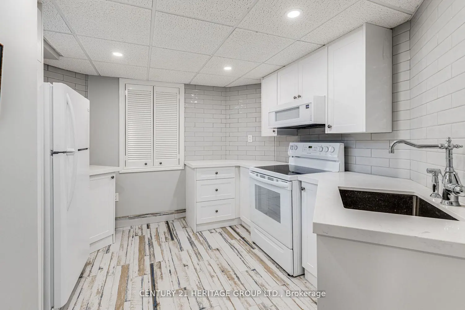 Additional image 15 of 673 Chaleur Place