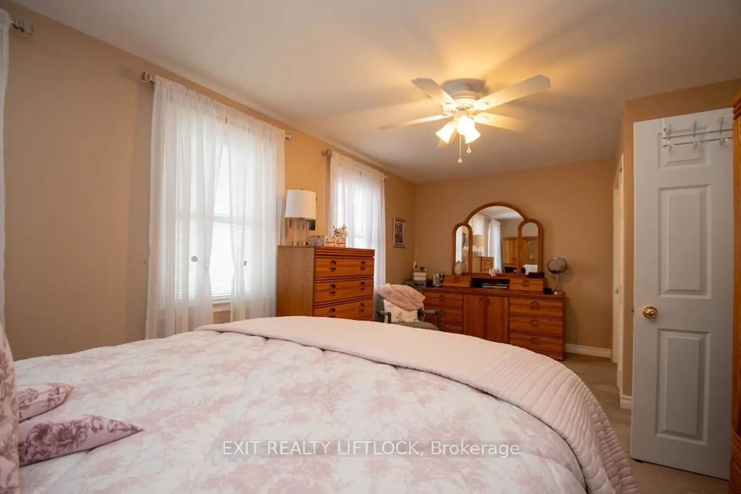 Additional image 10 of 529 Shirley Avenue