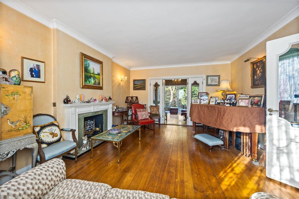 Additional image 2 of 5 bed detached house for saleCedars Close, London NW4