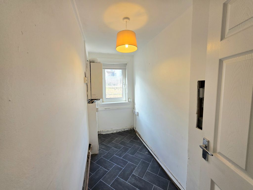 Additional image 9 of 3 bed flat to rentDrumclair Place, Airdrie ML6