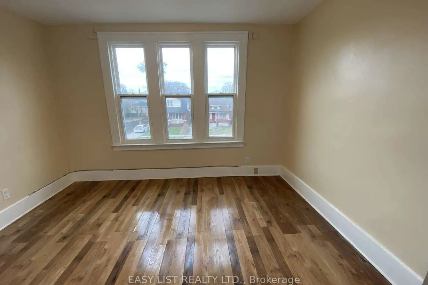 Additional image 4 of 731-733 Partington Avenue
