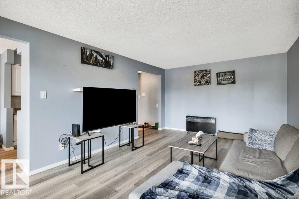 Additional image 5 of 303-11445 41 Avenue NW, Edmonton, AB, T6J0T9