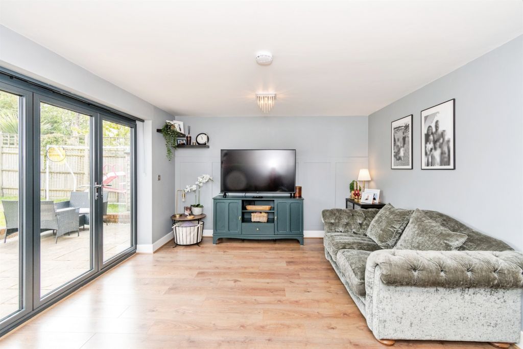 Additional image 4 of 3 bed semi-detached house for saleNursling Street, Nursling, Southampton SO16