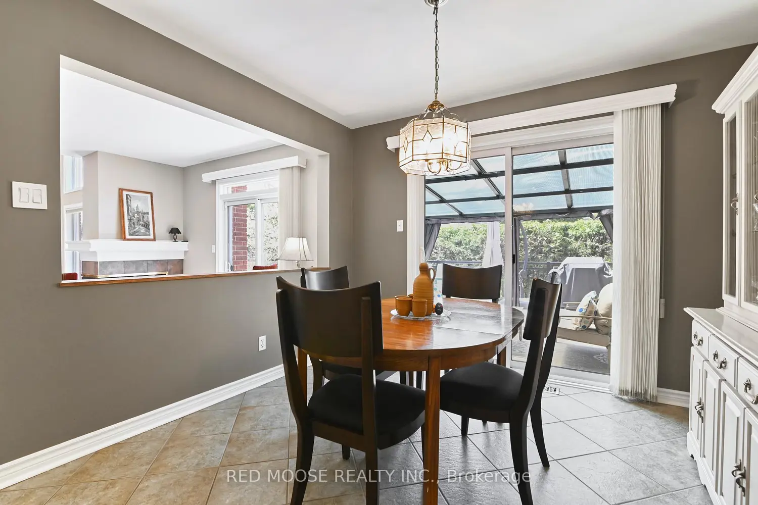 6192 Ravine Way photo 4