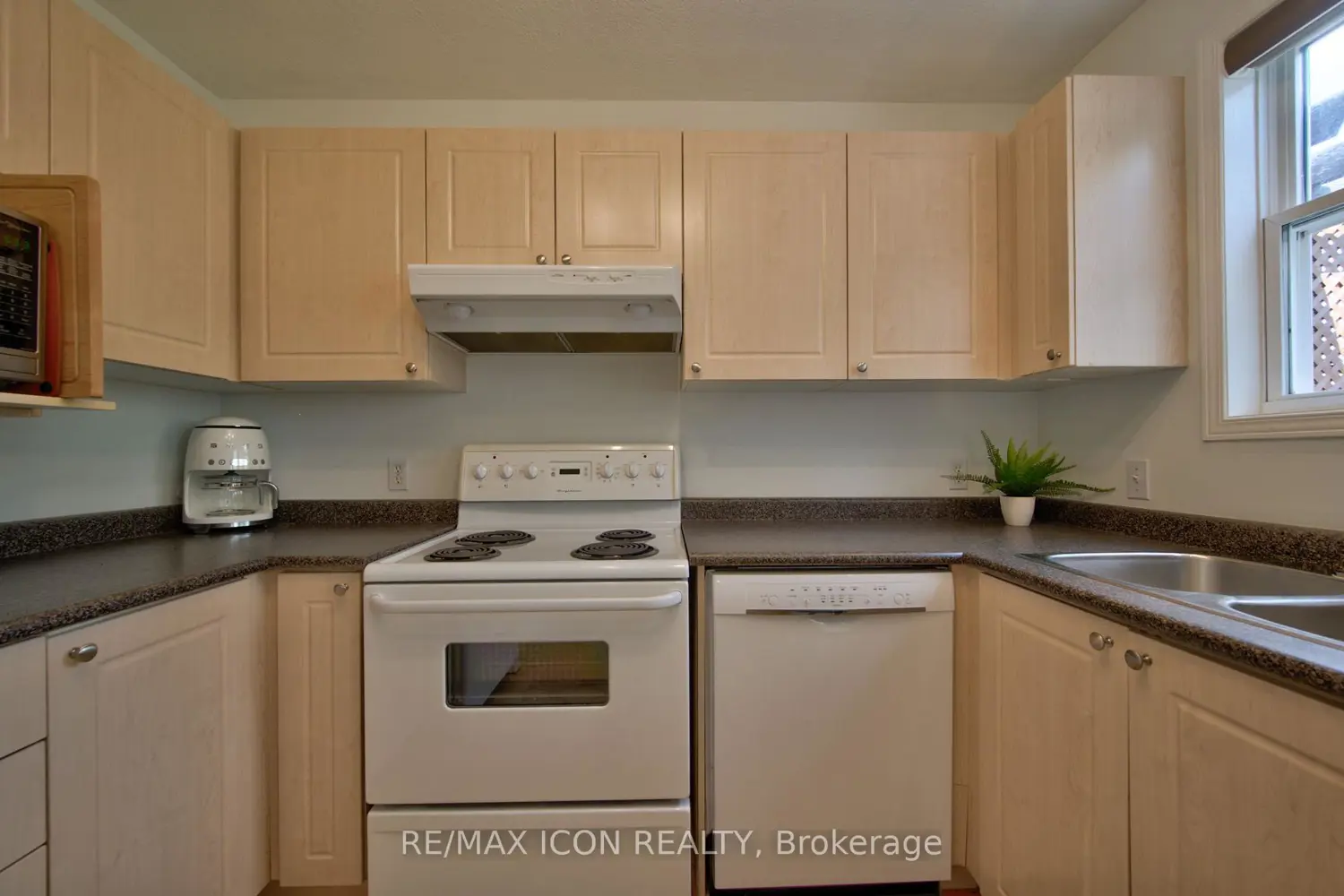 Additional image 8 of 742 Brookmill Place