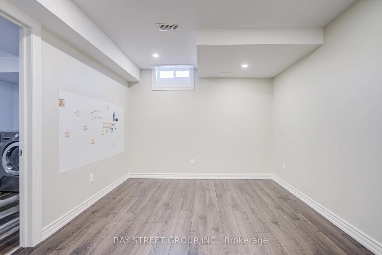 Additional image 6 of 714 Castlemore Avenue