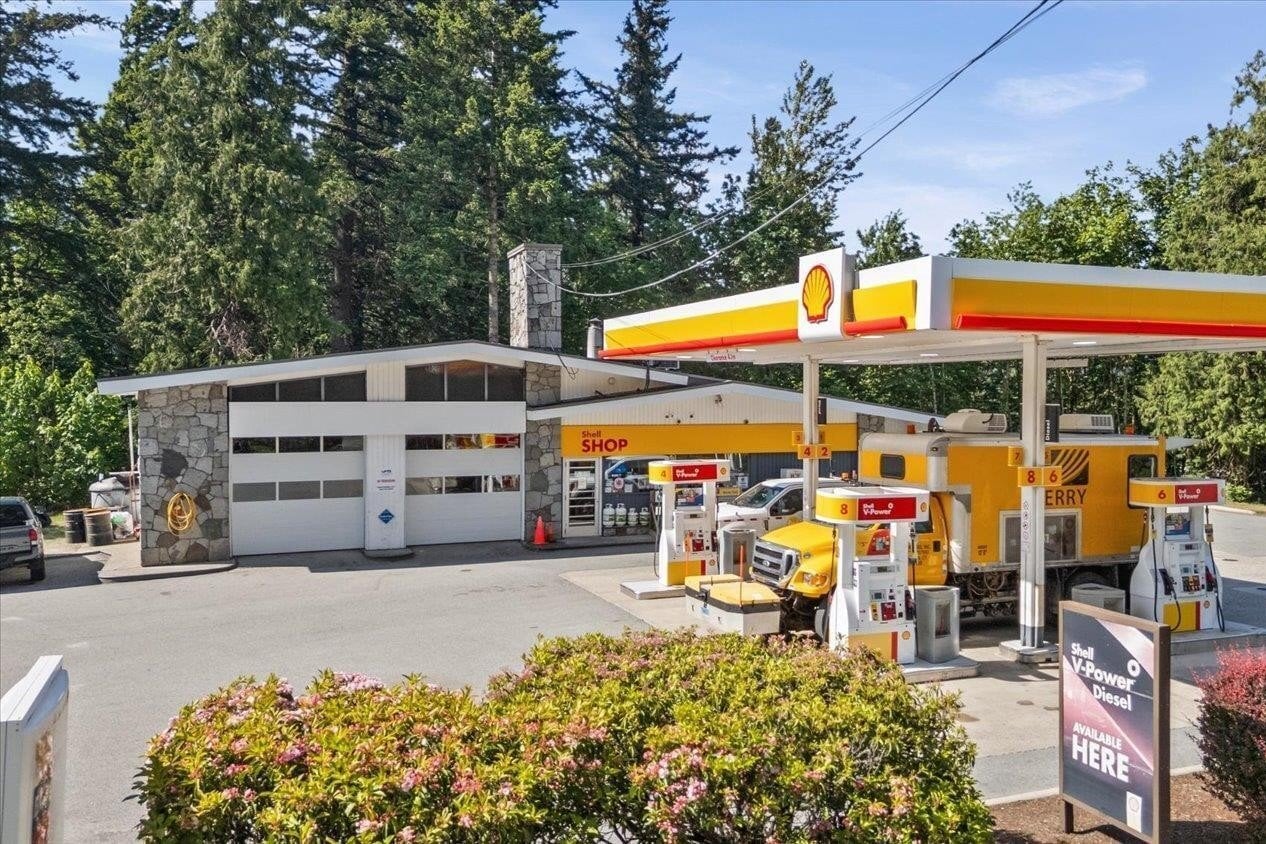 Additional image 8 of 191 Old Hope Princeton Way, Hope, BC, V0X1L4