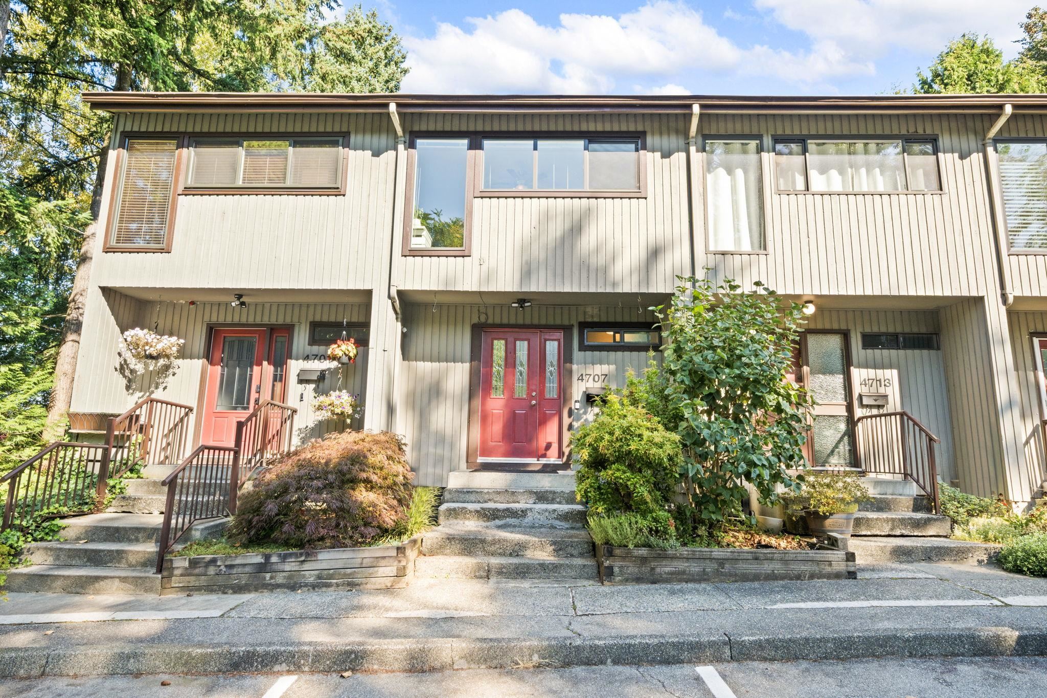 4707 Cedarglen Place, Burnaby, BC, V5G 4B6