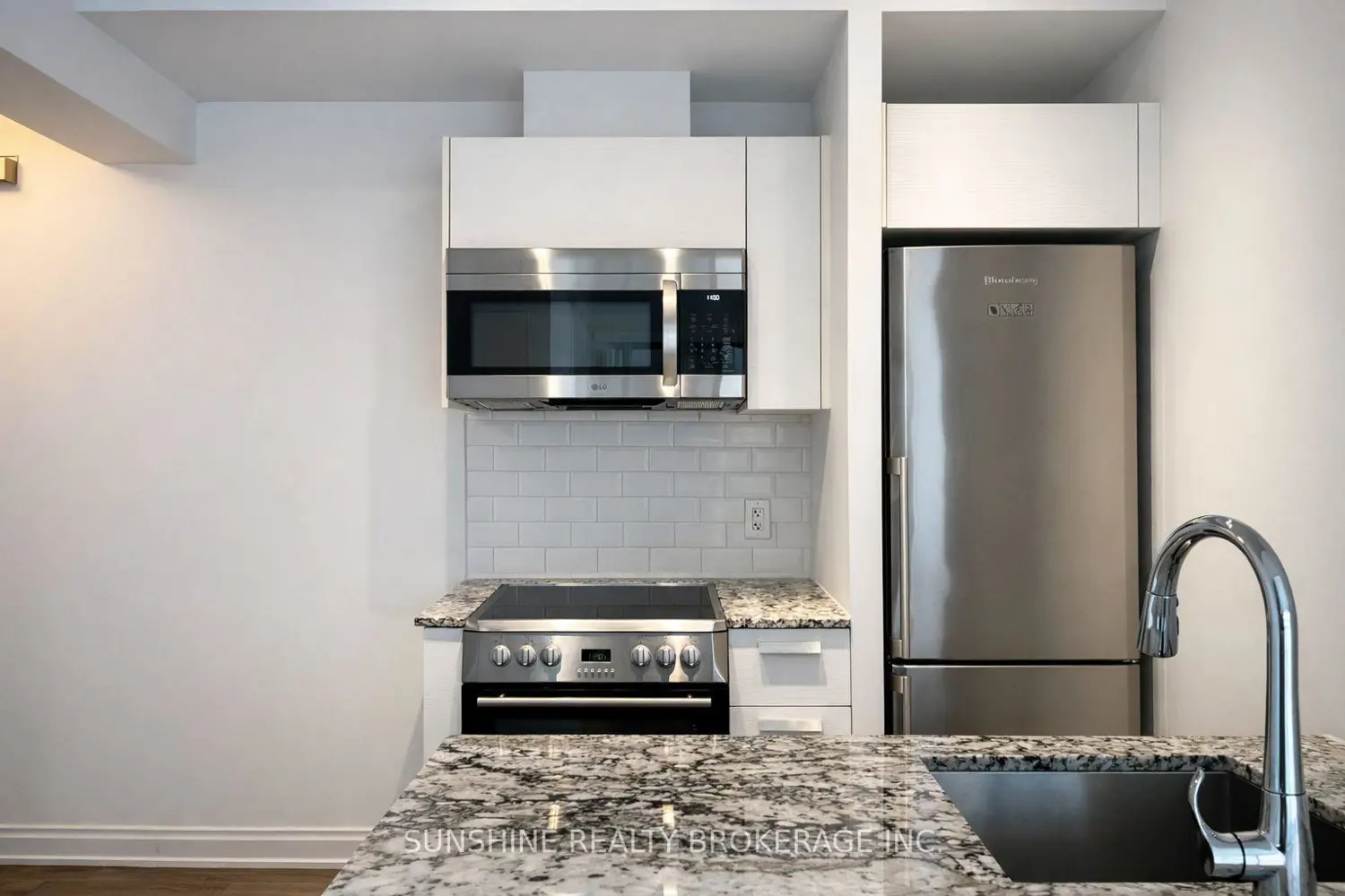 Additional image 13 of 42 Charles Street 1609