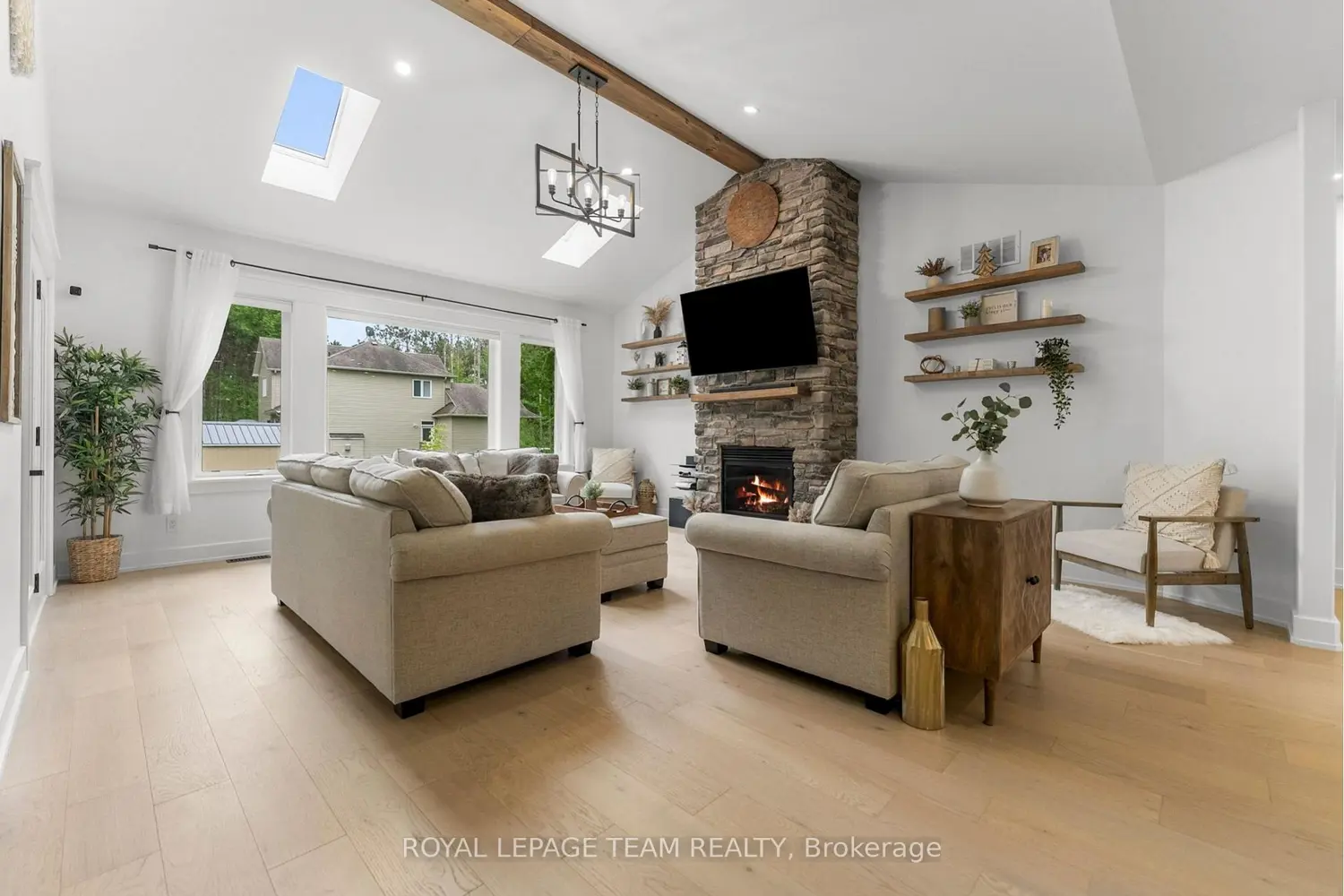108 Royal Troon Lane photo 4