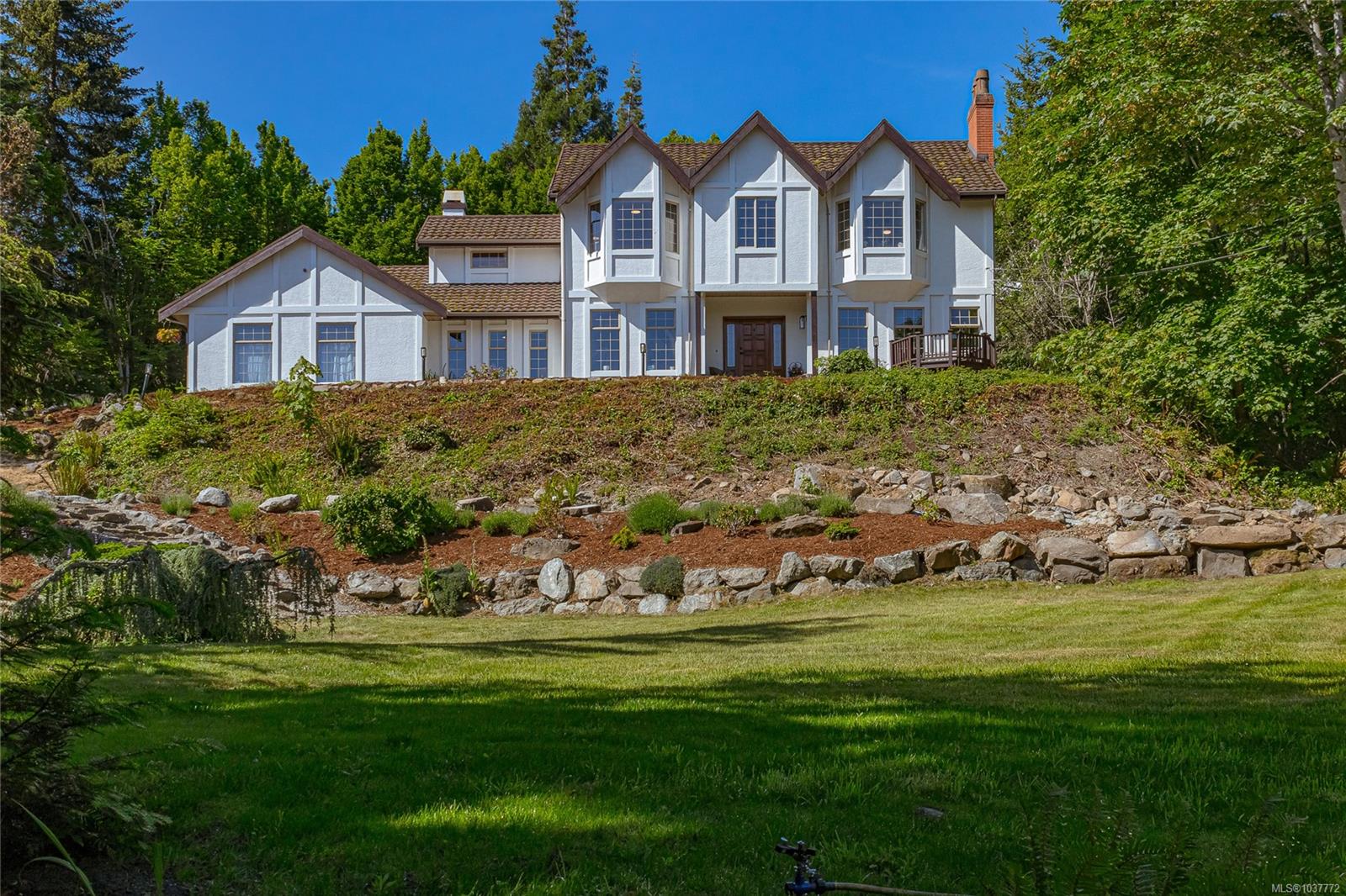 1855 Camas Drive, North Saanich, BC, V8L 5N6