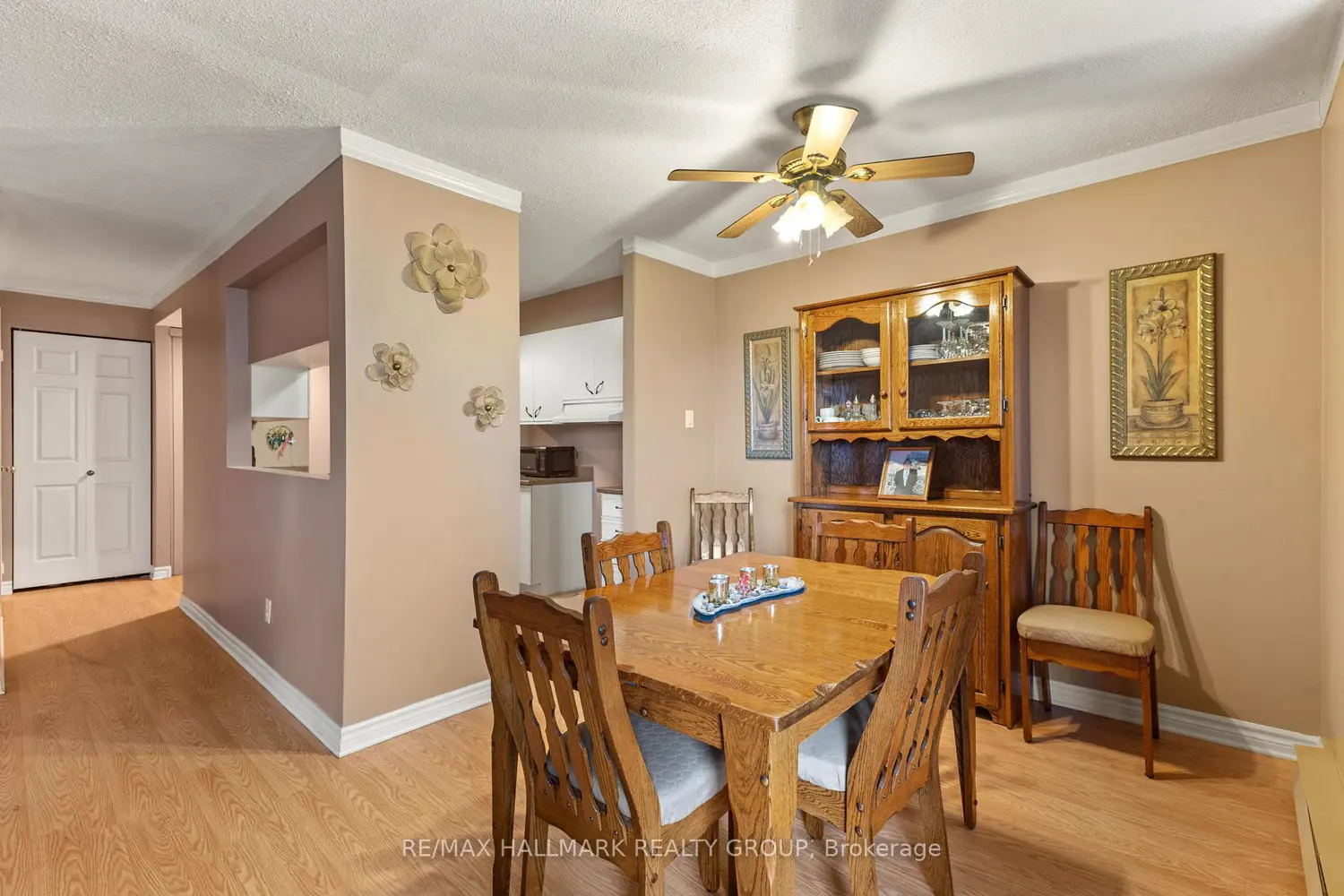 Additional image 8 of 191 Parkdale Avenue 308