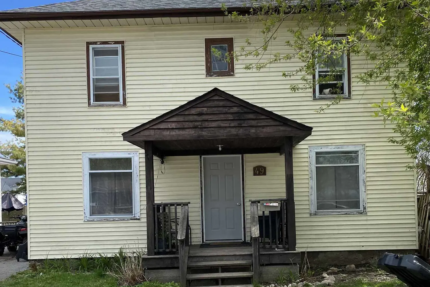 49 Crown Street