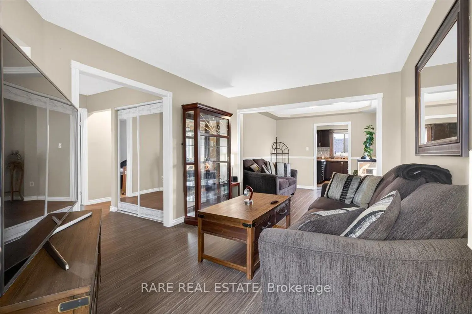 Additional image 7 of 1082 Kensington Street