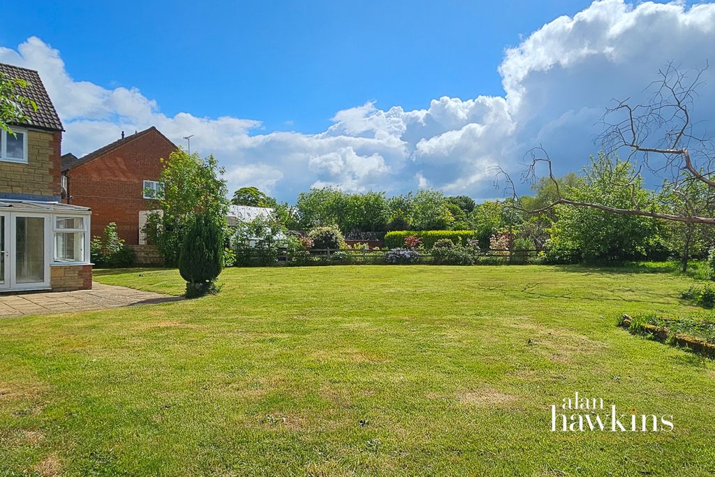 Additional image 3 of 3 bed end terrace house to rentBakers Field, Lyneham SN15