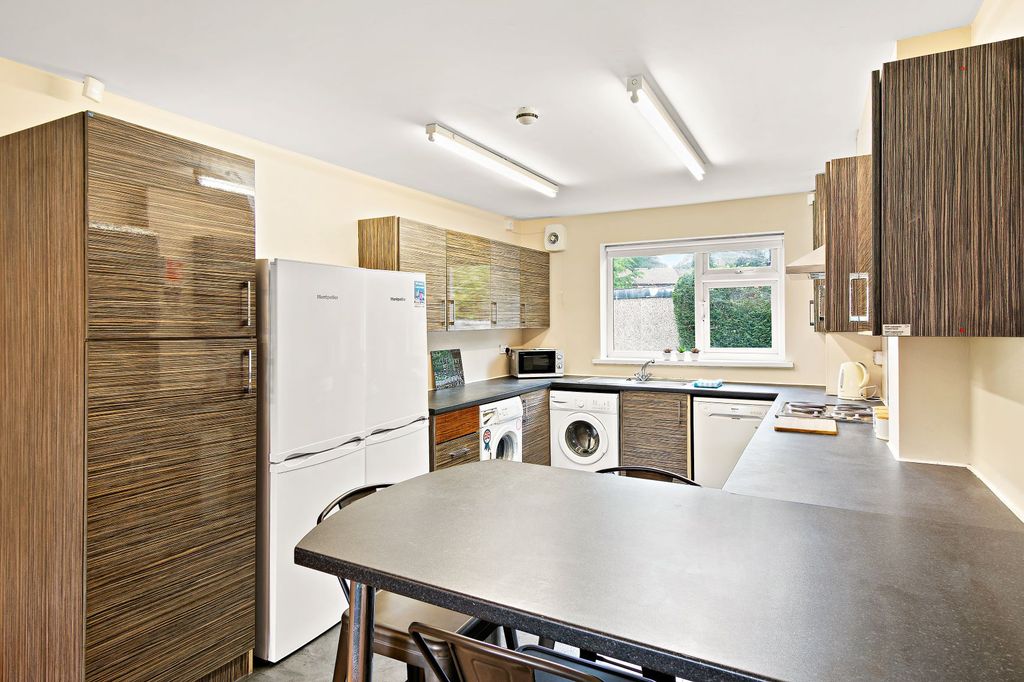 Additional image 3 of 8 bed shared accommodation to rentStanmore Crescent, Leeds LS4