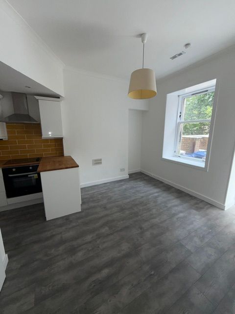 Additional image 4 of 1 bed flat to rentLounsdale Road, Paisley PA2