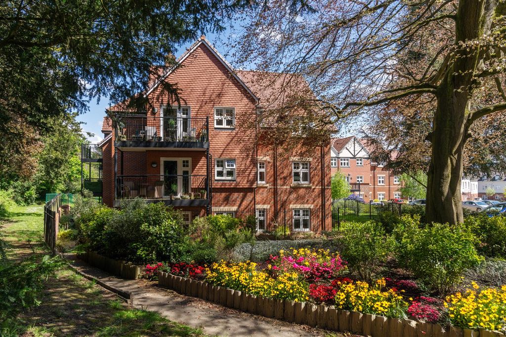Additional image 8 of 1 bed property to rentRutherford House Marple Lane, Buckinghamshire SL9