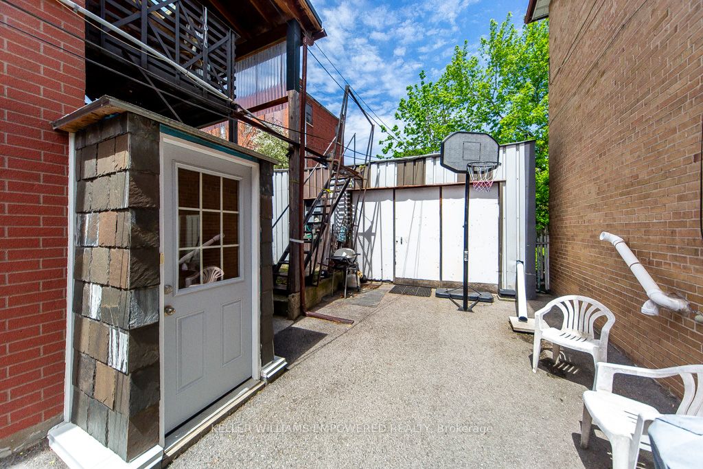 Additional image 5 of basement-44 Northumberland Street, Toronto, ON, M6H 1R1